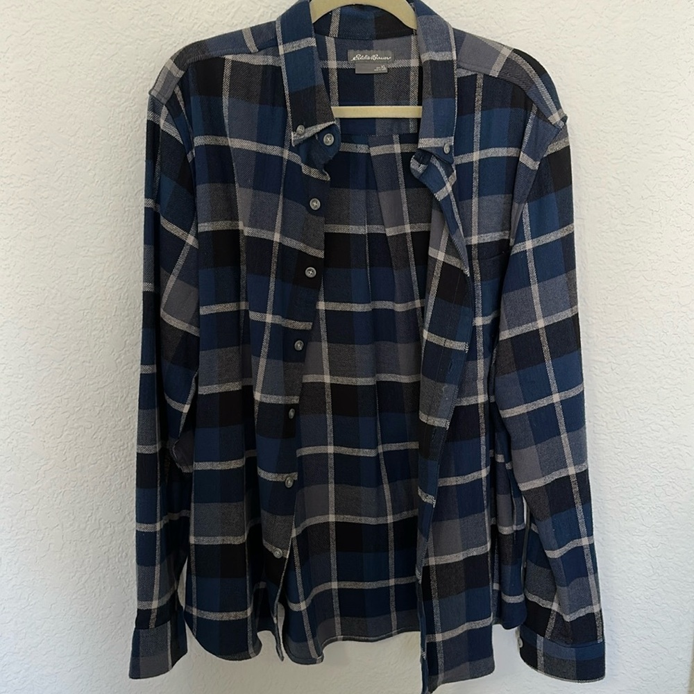 Men’s NWOT Eddie Bauer Flannel Shirt